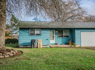 2039 W 24th St, Philomath, OR 97370
