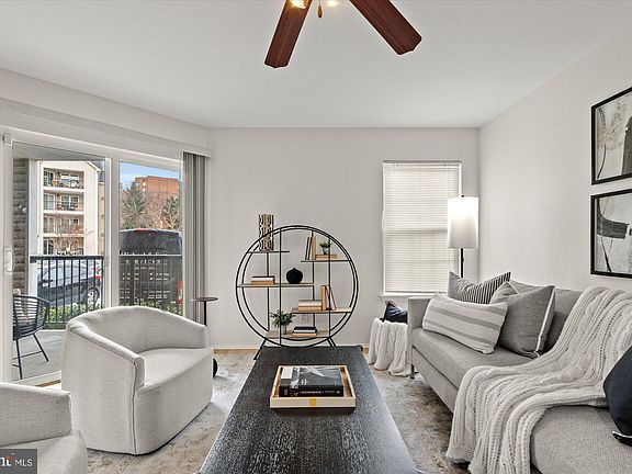 4th image of 3309 Wyndham Cir APT 1184