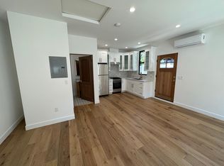 2003 1/2 Griffith Park Blvd, Los Angeles, CA 90039