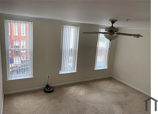 1353 N Carey St — Photo 19