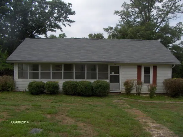 187 W View St, Rutherfordton, NC 28139