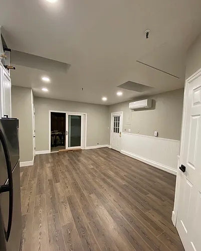 4484 Kenneth Ave Photo 1