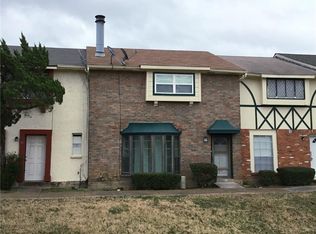23 W Mountain Ln #39, Grand Prairie, TX 75052