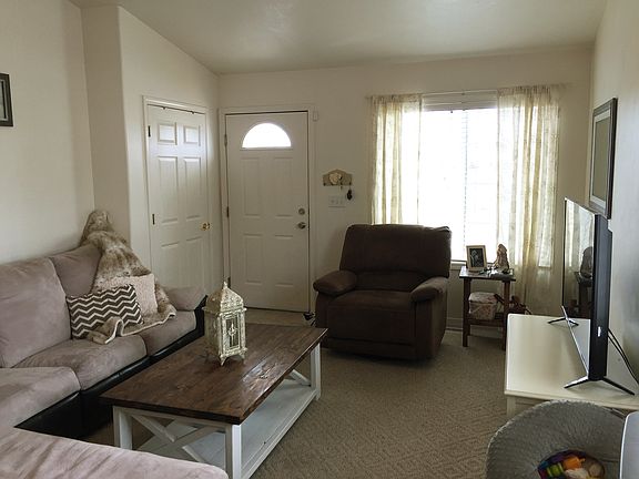 3rd image of 860 S 5 W APT 20