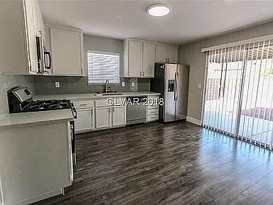 4th image of 1737 Carita Ave