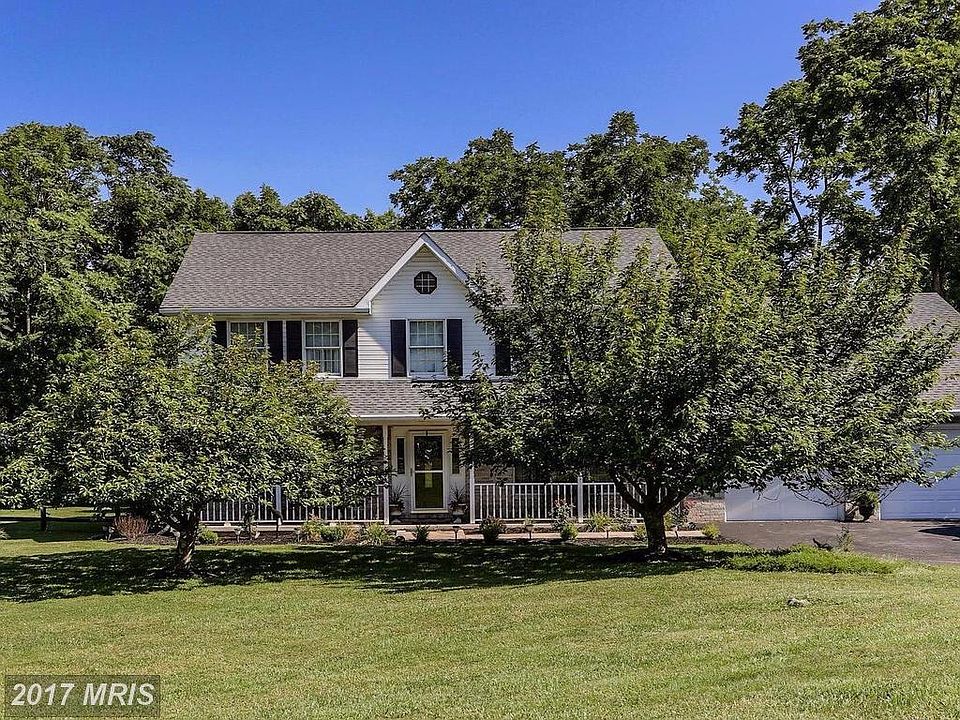 1st image of 17 Bradford Ct