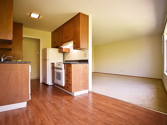 5th image of 264 Lee St #D9fc67e19