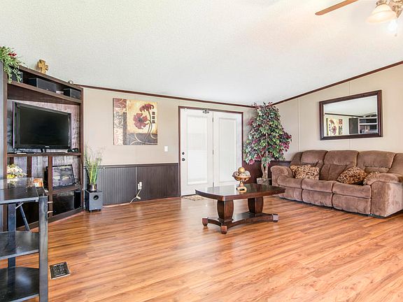 4th image of 5019 Alexis Dr