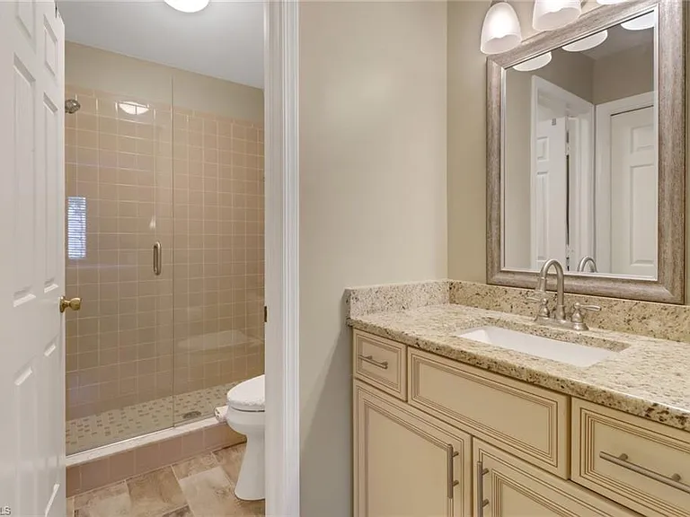 3002 Sandpiper Bay Cir #A305 — Photo 13