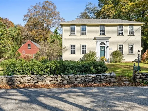 19 Gilmore Rd, Southborough, MA 01772