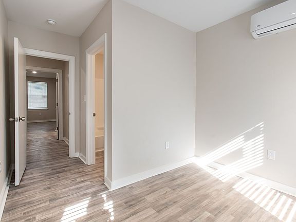 5th image of 629 E Clementine St #Pa029106