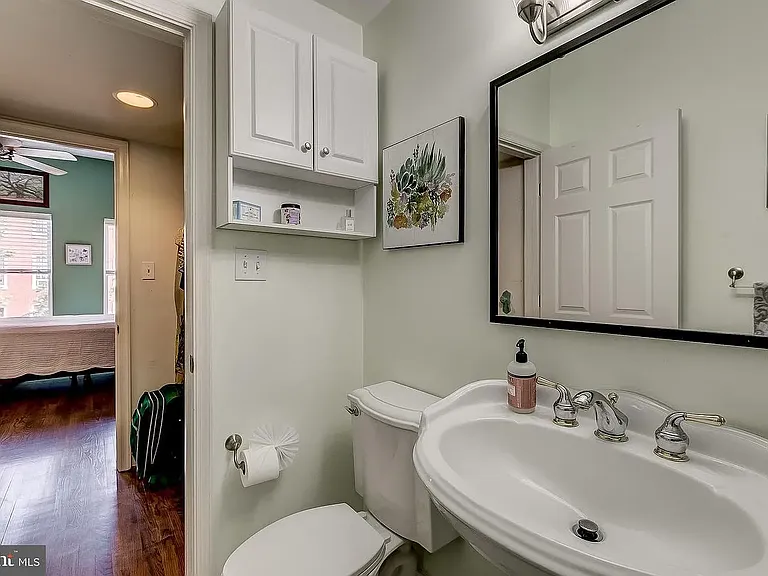 1636 S Hanover St — Photo 10