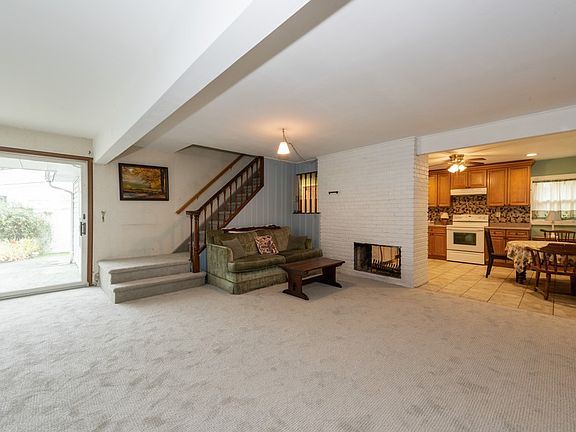 5th image of 1 Starling Ln