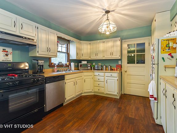 4th image of 6431 W 125th St