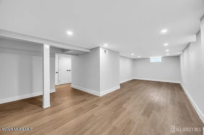 210 Parkview Ter — Photo 14