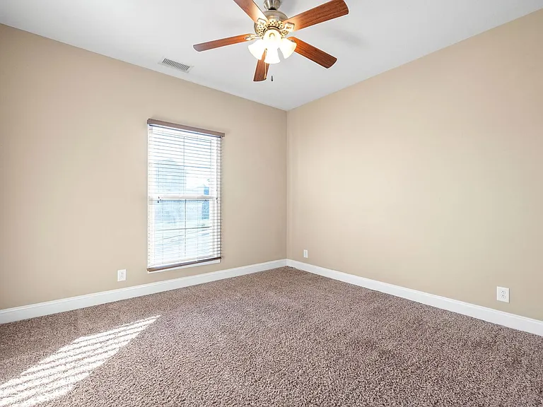 955 Terraceside Cir — Photo 22