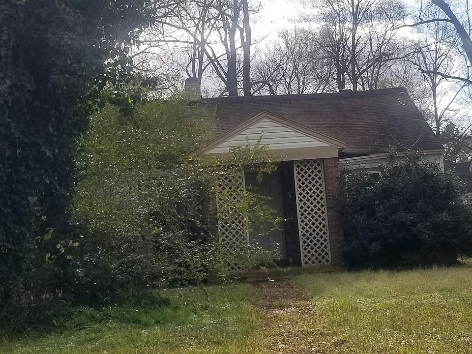 1st image of 114 Roosevelt Ave