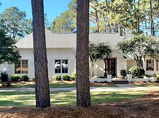 360 Lake Dornoch Dr, Pinehurst, NC 28374