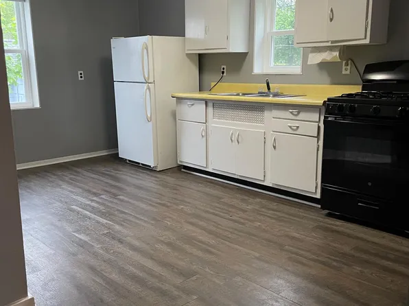 315 S Superior St #1, Angola, IN 46703