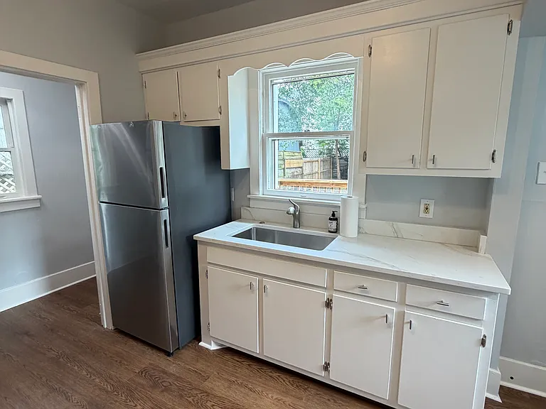 116 Sans Souci St — Photo 8