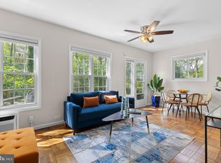 3542 Martha Custis Dr, Alexandria, VA 22302