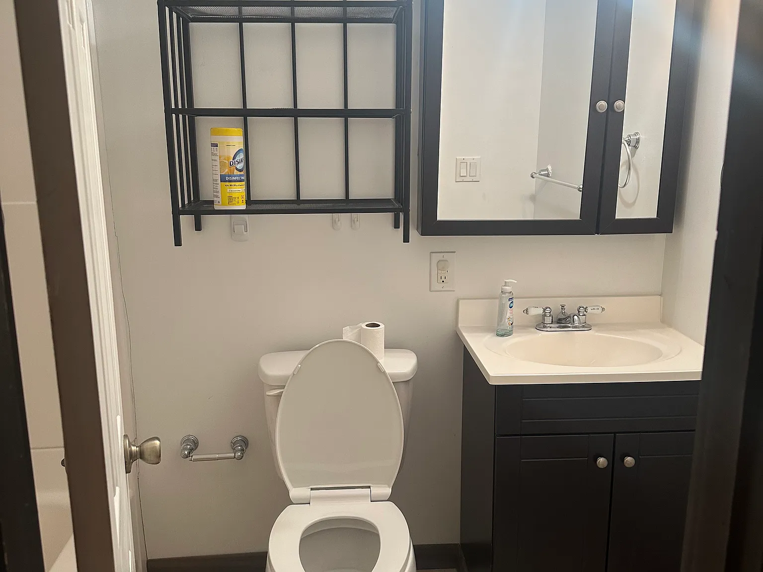 2 bed, 800 sqft, $1,100 — Photo 4