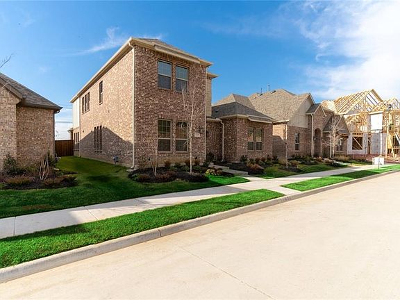 3rd image of 12631 Coventry Ct