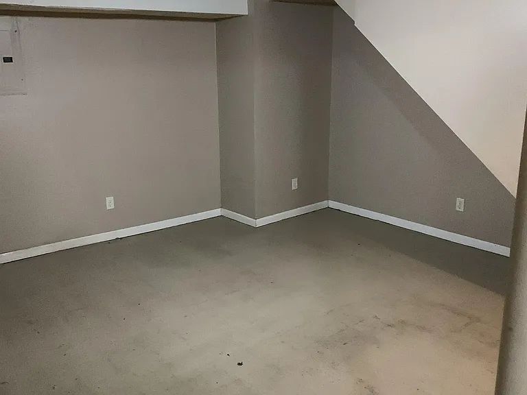 4239 Redick Ave — Photo 7