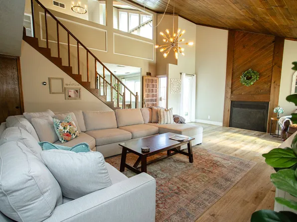 (undisclosed Address), Visalia, CA 93277