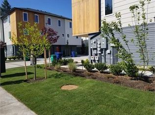 1803 SW 96th Ln, Seattle, WA 98106