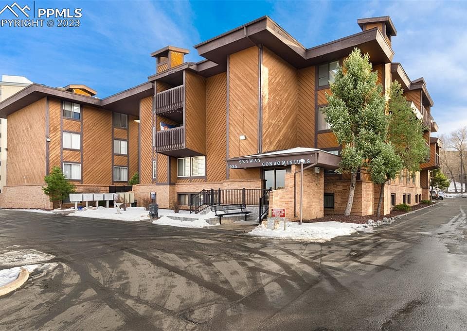 1st image of 935 Saturn Dr Unit 119
