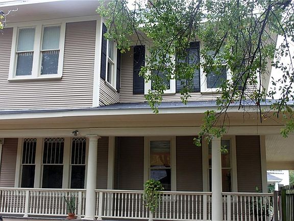 3rd image of 1435 W 4th Ave