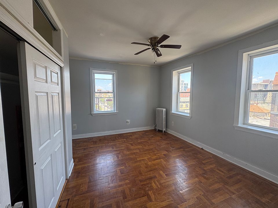 1st image of 5915 Kennedy Blvd #F5