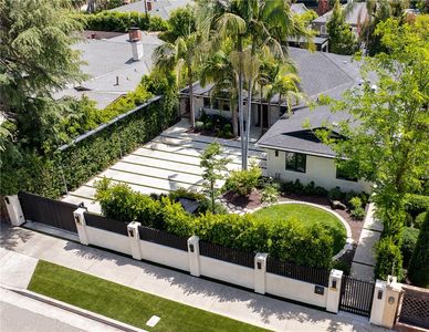 13946 Chandler Blvd, Sherman Oaks, CA, 91401
