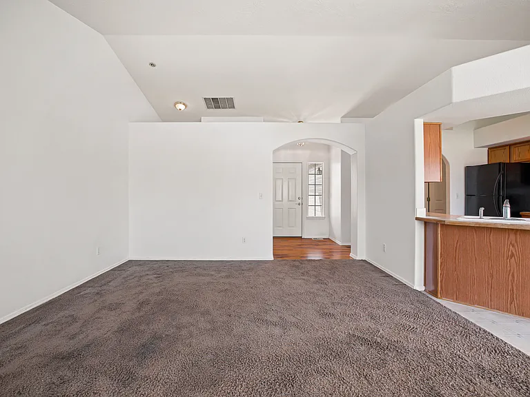 658 N Katie Way — Photo 10