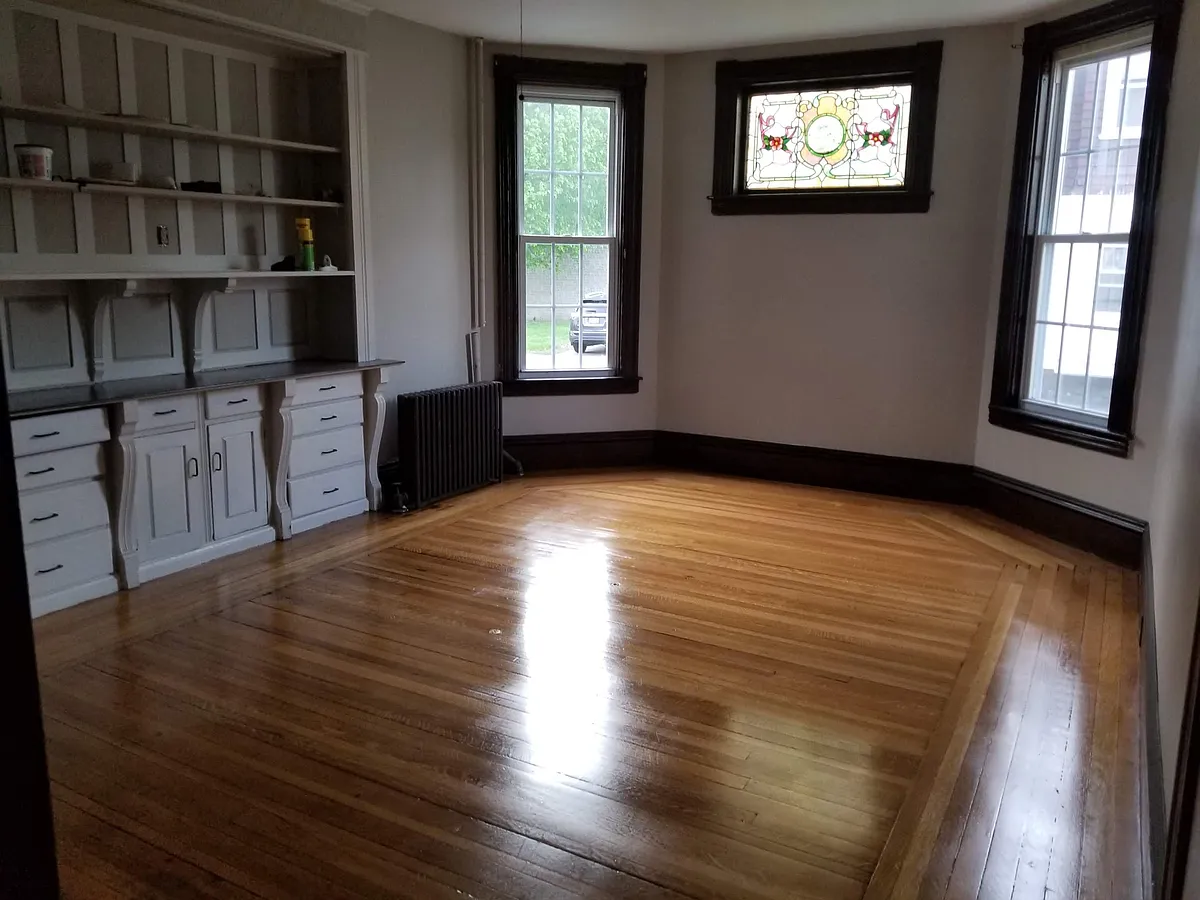 Building Photo - 423 Stevens St #1