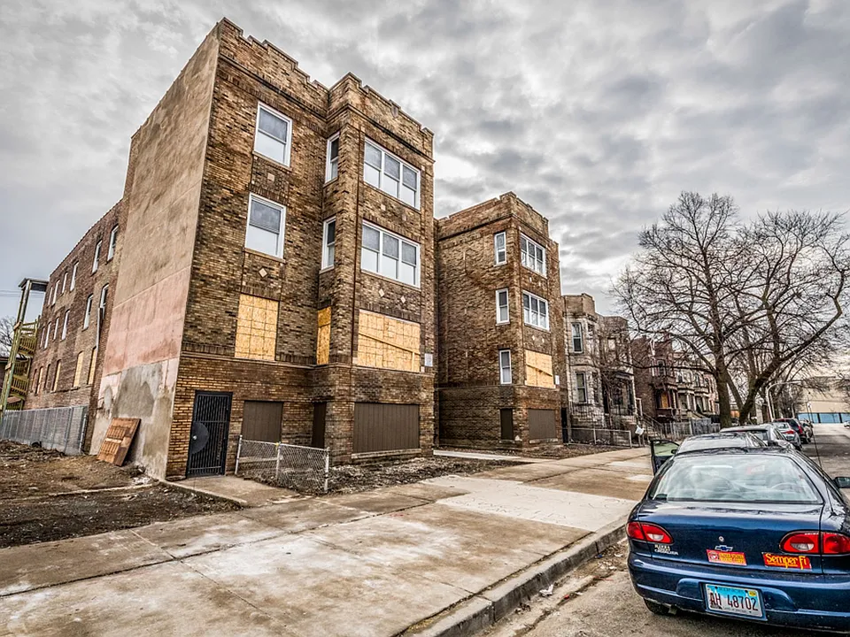 1807 S St Louis