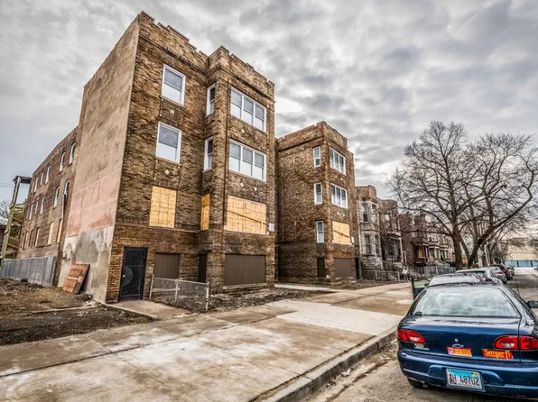 1807 S St Louis Chicago, IL 60623