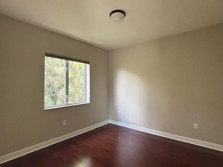 3901 Coral Heights Way — Photo 16