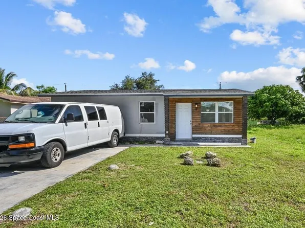 3040 NW 8th Pl, Pompano Beach, FL 33311