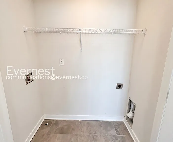 200 Jeffries Way — Photo 17