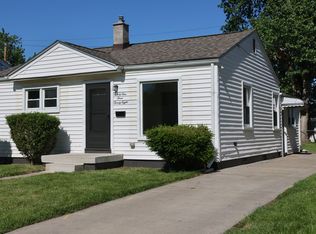 21328 La Salle Blvd, Warren, MI 48089
