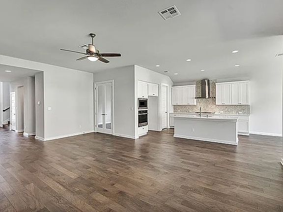 5th image of 1574 Escarpment Rd