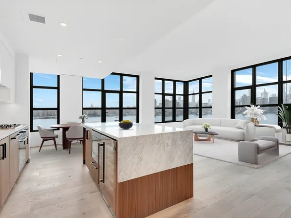 29 Huron Street image 1 of 31