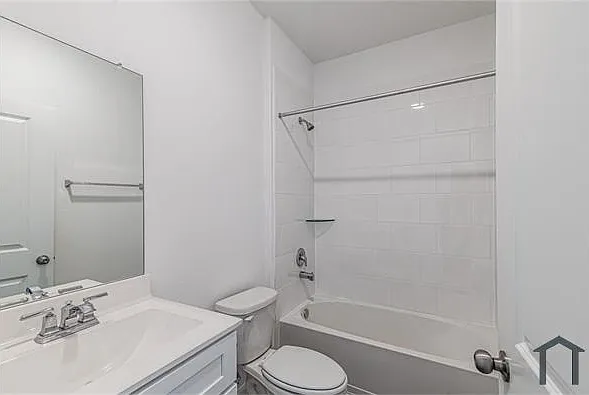 8123 Star Terrace Dr — Photo 13