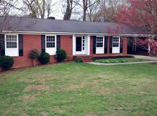 509 Queens Dr, Lexington, NC 27292