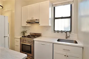 Rented by Level Group