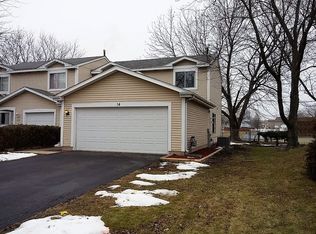 14 Cornell Ct, Glendale Heights, IL 60139