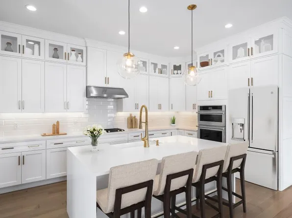 22 Dewitt Drive #73, Chappaqua, NY 10514