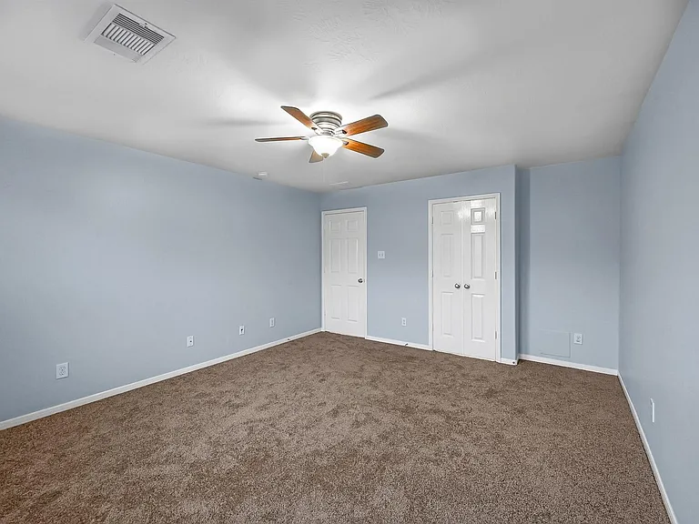 15710 Bannowsky Ln — Photo 15